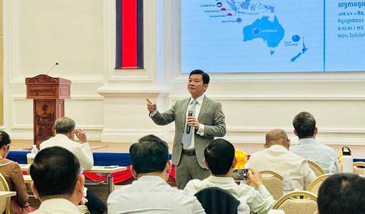 Cambodia attracts $443 million in new FDI